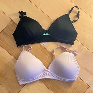 Set of Training Bras